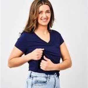 Latched Mama Women’s V-Neck Boyfriend Short Sleeve Tee, NWT, Navy